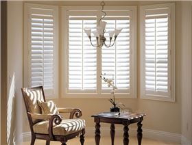 百葉窗選擇有竅門，應(yīng)與墻壁色相搭配