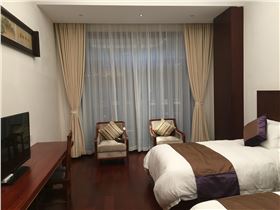 浙江天臺(tái)溫泉度假山莊酒店窗簾工程 浙江天臺(tái)溫泉度假山莊酒店窗簾工程