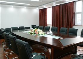 辦公室窗簾如何選擇？快來(lái)看看吧