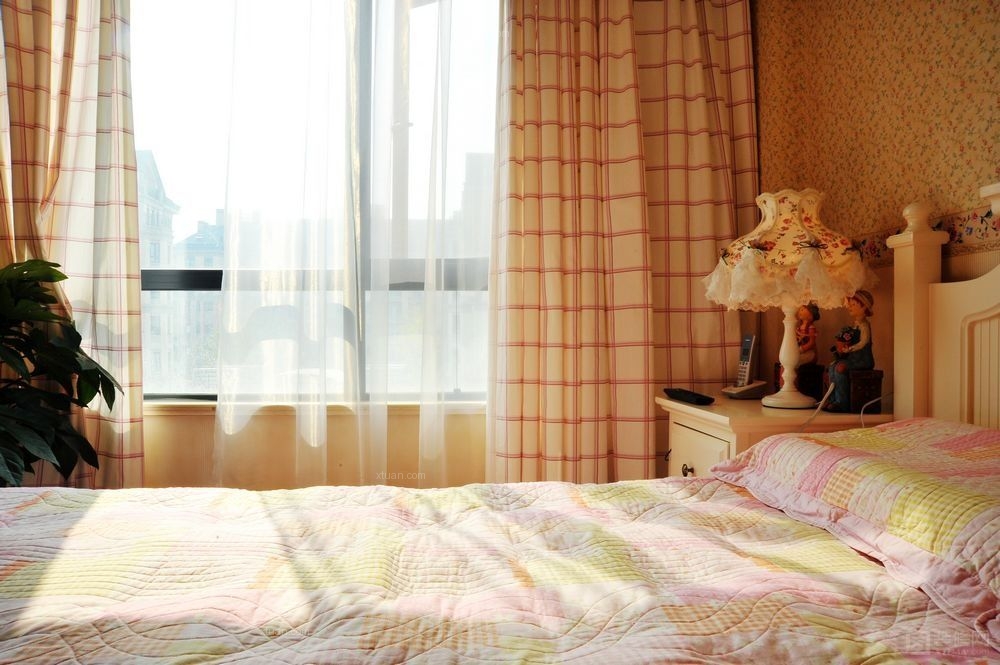 如何選購(gòu)布藝窗簾以及窗簾的后續(xù)保養(yǎng) 如何選購(gòu)布藝窗簾以及窗簾的后續(xù)保養(yǎng)