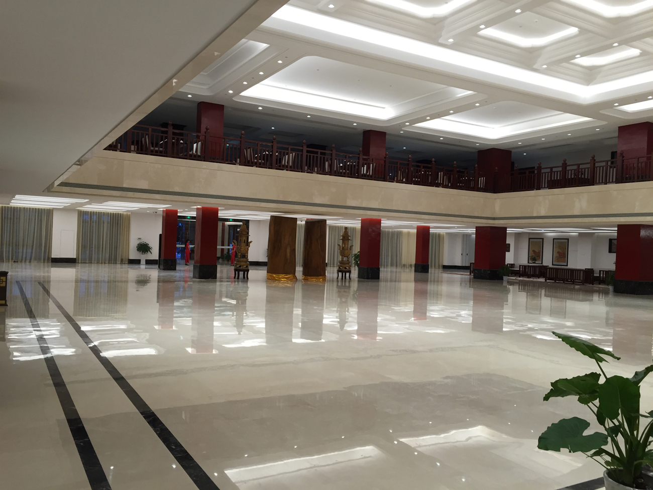 浙江天臺(tái)溫泉度假山莊酒店窗簾工程 浙江天臺(tái)溫泉度假山莊酒店窗簾工程