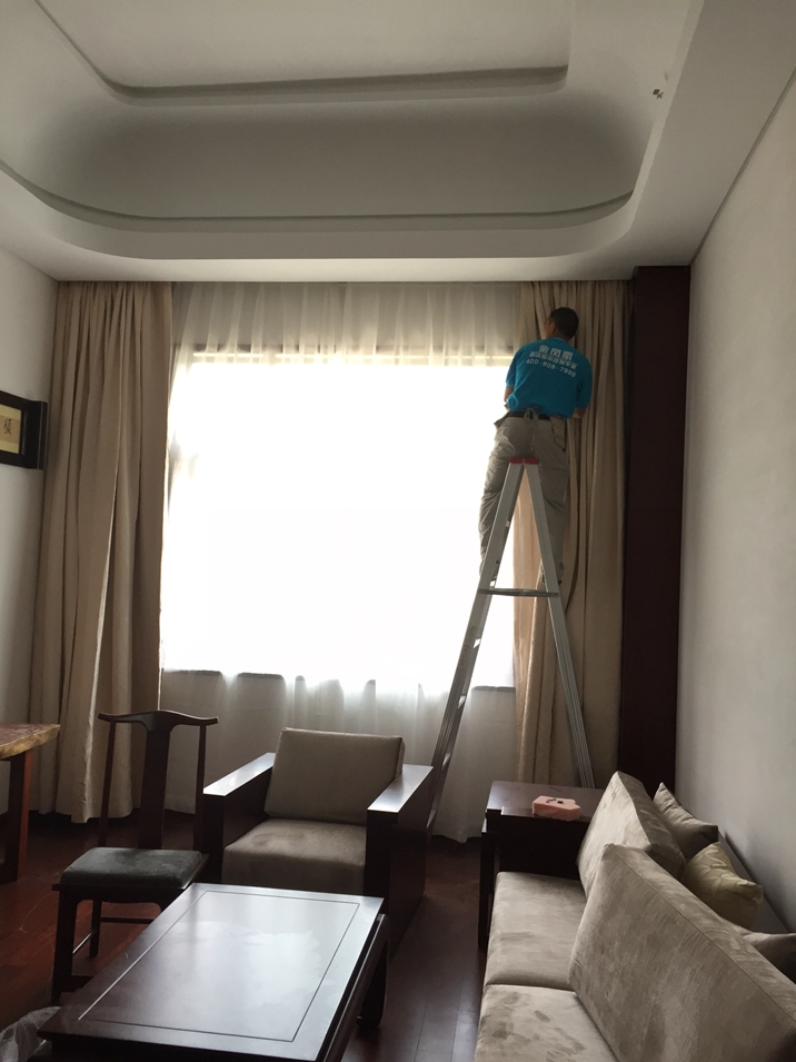 不同星級(jí)酒店的窗簾選購(gòu)標(biāo)準(zhǔn) 不同星級(jí)酒店的窗簾選購(gòu)標(biāo)準(zhǔn)