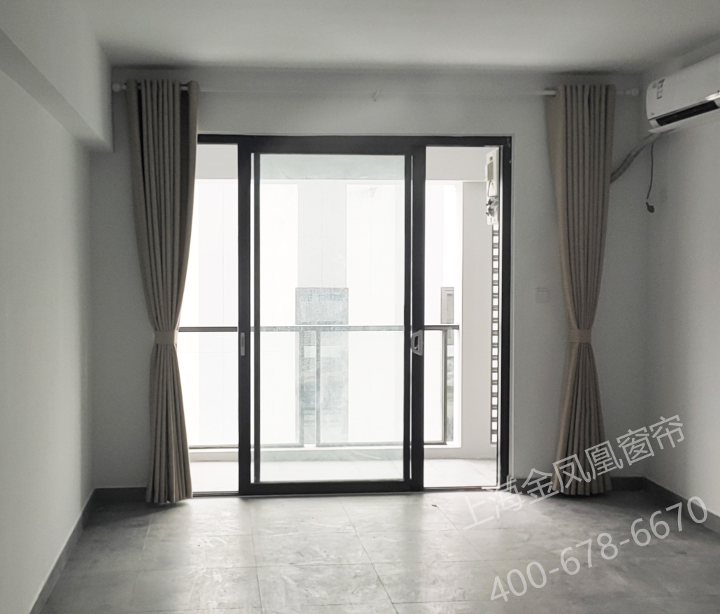 湖州欣世紀建筑系統(tǒng)有限公司宿舍大樓窗簾工程 湖州欣世紀建筑系統(tǒng)有限公司宿舍大樓窗簾工程